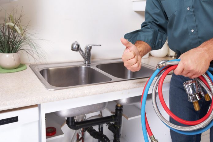 Plumbing Services: How to Choose the Right Contractor for Your Home
