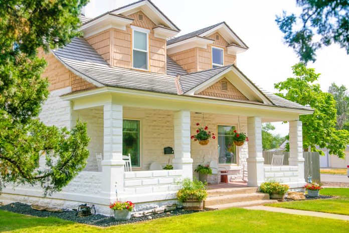 How Pressure Washing Can Help You Remove Stains and Mildew from Your Home's Exterior