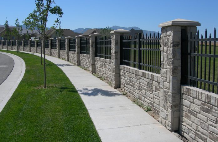 The Importance of Choosing the Right Fence Gate