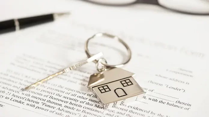 How to Choose the Right Mortgage Broker: Factors to Consider When Selecting a Professional