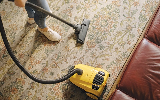 The Pros and Cons of Steam Cleaning Your Carpets