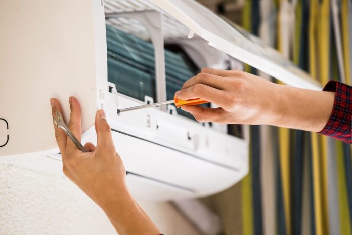 The Pros and Cons of DIY Air Conditioning Installation